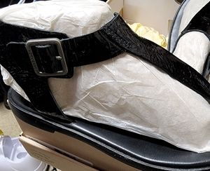 👡 Sandals - patent leather